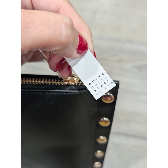 NEW White House Black Market Clutch Purse Handbag Black w Floral pattern Top Zip - Picture 16 of 16